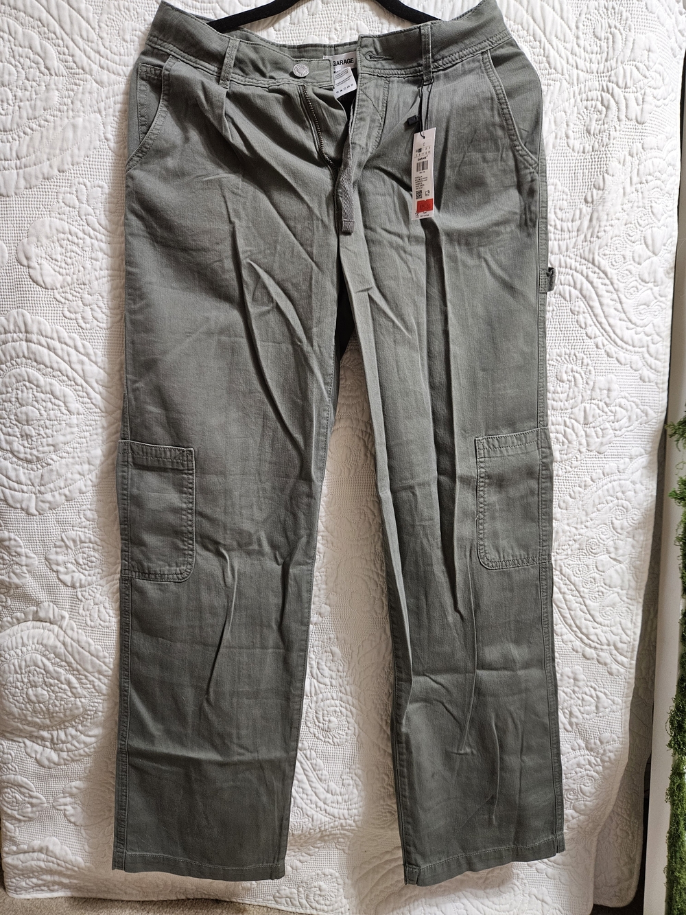 Garage Grey/Green Pants